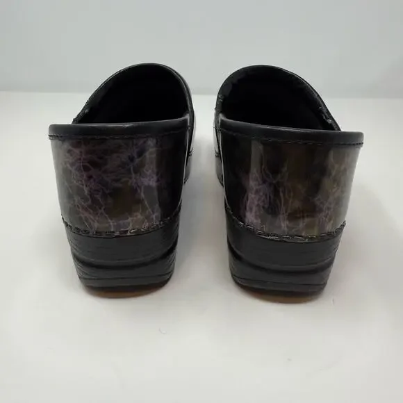 Dansko Professional Clogs Women's 37 Lightning Black Nursing Shoe - Picture 14 of 16